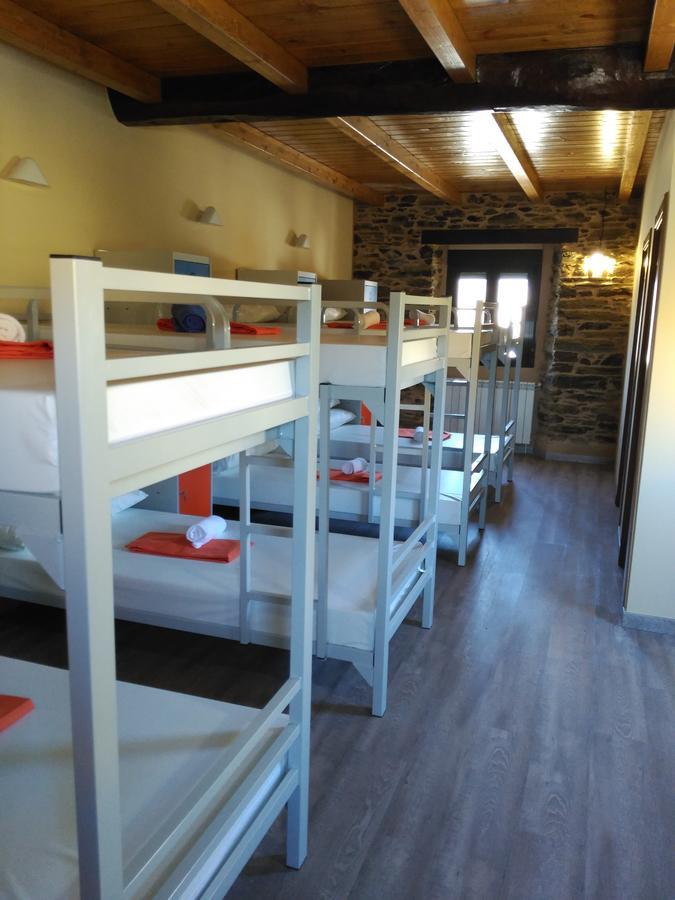 Albergue Pension Porta Santa Baleira Bagian luar foto